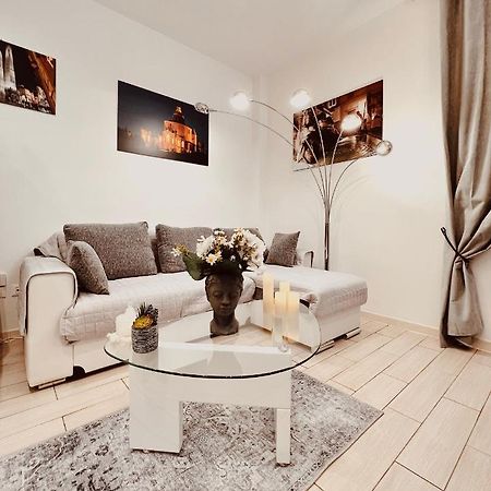 Futura Suite Apartment Болонья Экстерьер фото