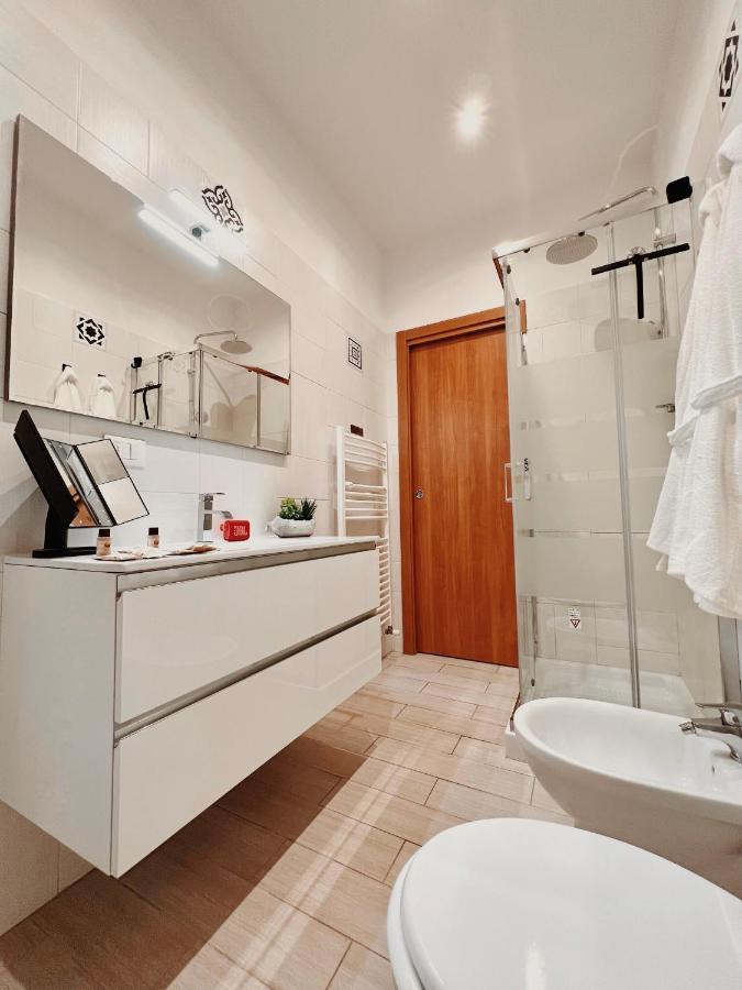 Futura Suite Apartment Болонья Экстерьер фото
