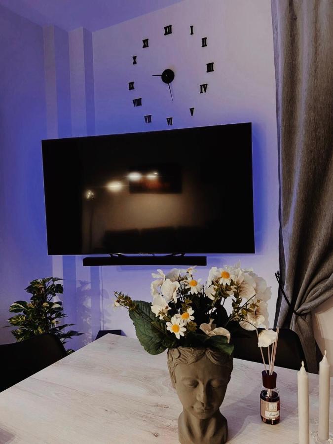 Futura Suite Apartment Болонья Экстерьер фото